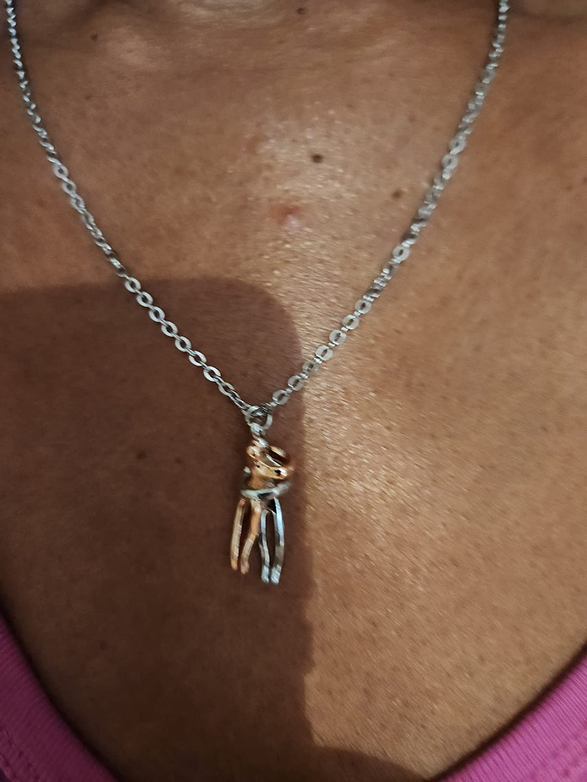 Review by Alejandro R